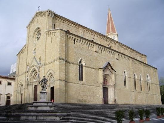 Le Dôme (Duomo)
