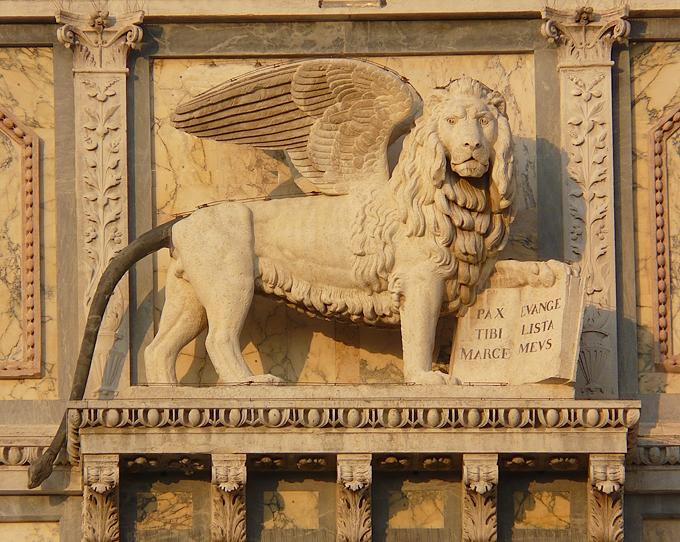 Les Lion ailé symbol de Venise