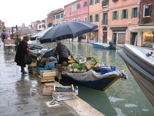 un moyen de faire son marché à Murano